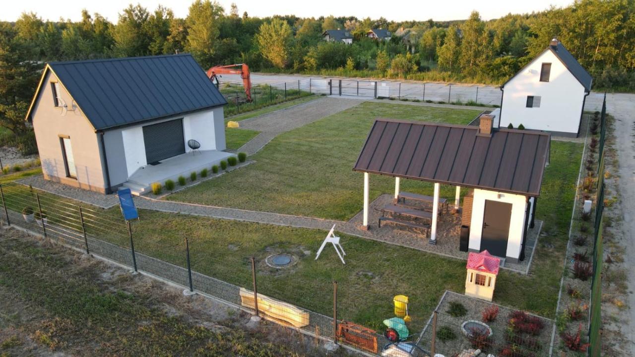 Domki Za Wyspa Chmielow Buitenkant foto